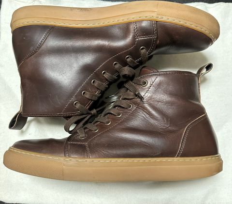 Photo by Rick11 on December 4, 2024 of the Goral Smugs in Horween Brown Chromexcel.