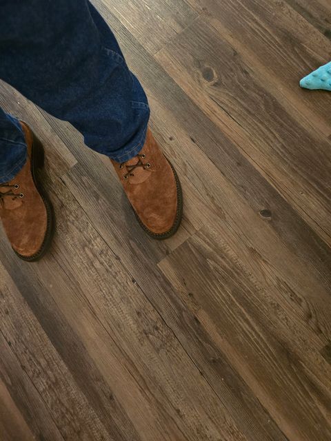 Photo by Bobwoobe on July 3, 2026 of the Frank's Boots Wilshire in Seidel Chocolate Oil Tan Roughout.
