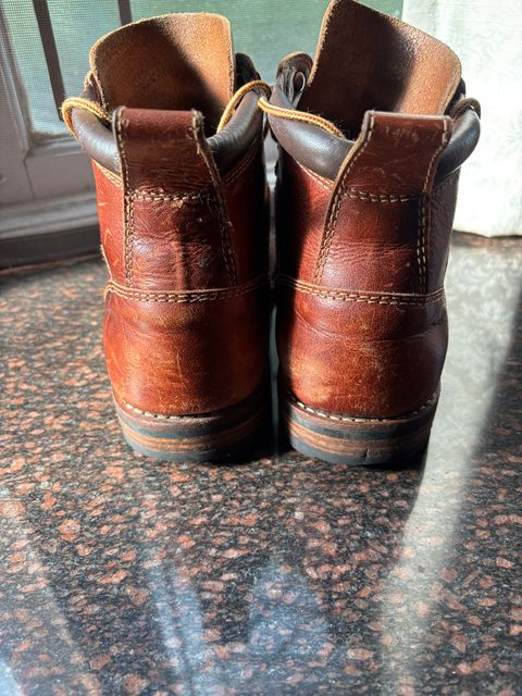 Photo by (deleted user) on March 3, 2025 of the Craft & Glory Hike Boots in Full Grain Waxed Water Buffalo.