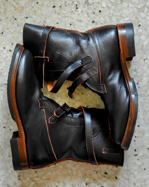 Photo by htepagan on June 11, 2024 of the Eastman Leather Tanker Boots in Black Horsehide.