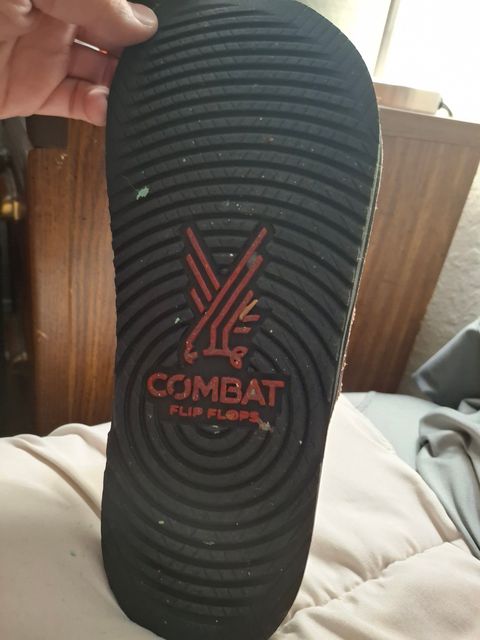Photo by precision_arc_welding on December 27, 2025 of the Combat Flip Flops Men's AK in Unknown Leather.