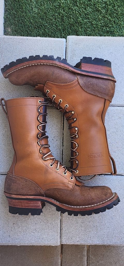 Photo by Rudey on January 6, 2025 of the Nicks DomePro in Seidel 1964 Tan Roughout & Seidel 1964 Tan.