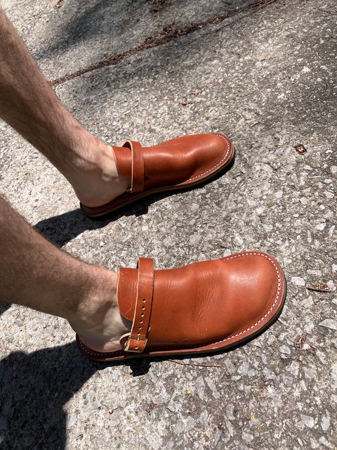 Photo by prichardson on May 23, 2026 of the Hardworking Phil Dam Stomper in Horween Unknown.