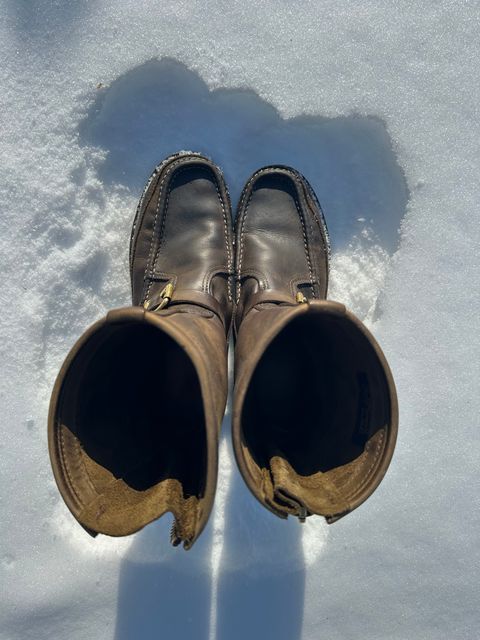 Photo by Mogo on April 3, 2026 of the Russell Moccasin Co. Zephyr II in S.B. Foot Sage Chamois.