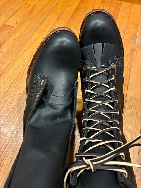 Photo by Vic on July 25, 2026 of the White's Buckin Special Logger in Seidel Black Oil Tan.