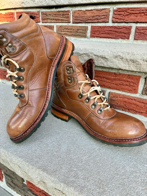 Photo by Vic on July 17, 2026 of the Blkbrd Shoemaker Bulwark Trek Boot in Horween Natural Chromepak.