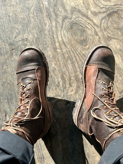 Photo by Vic on May 7, 2026 of the Nicks X Rose Anvil ND1 in Horween Black Waxed Flesh.