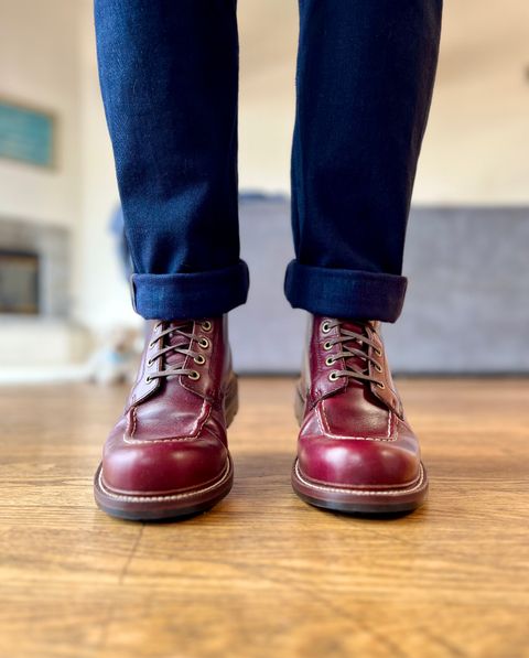 Photo by patinatimes on August 8, 2023 of the Grant Stone Brass Boot in Horween Color 8 Chromexcel.