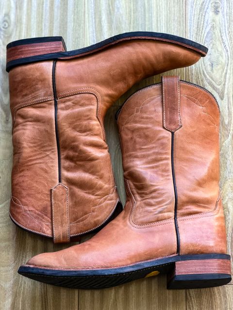 Photo by patinatimes on February 4, 2026 of the Coronado Leather Roper Boot No. 10 in Horween Dublin Natural Horsehide.