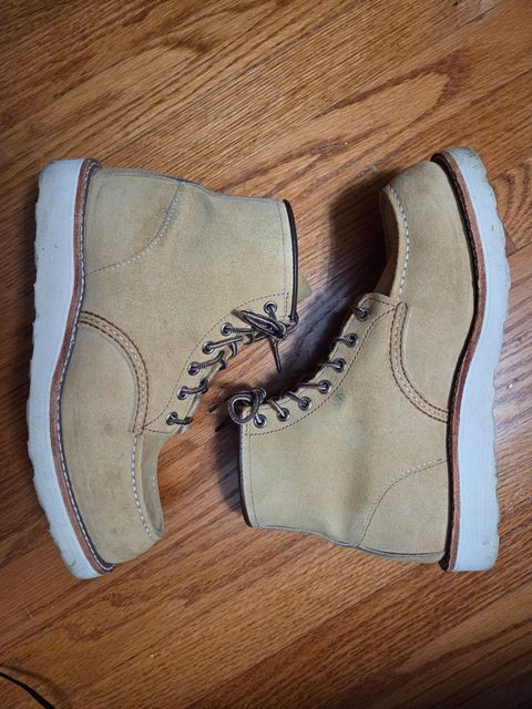 Photo by bootsforlife on February 5, 2026 of the Red Wing 6-Inch Classic Moc in S.B. Foot Hawthorne Abilene.