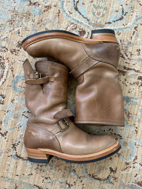 Photo by groverwear on January 5, 2023 of the John Lofgren Wabash Engineer Boots in Horween Natural Chromexcel.