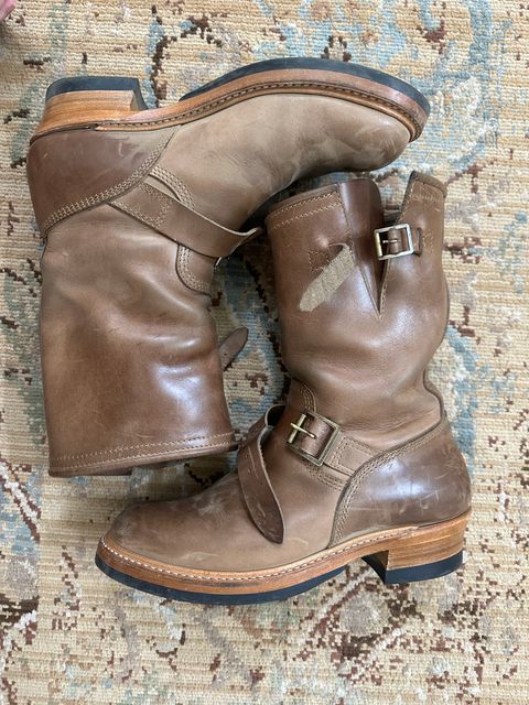 Photo by groverwear on February 6, 2023 of the John Lofgren Wabash Engineer Boots in Horween Natural Chromexcel.