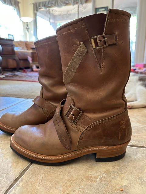 Photo by groverwear on March 4, 2023 of the John Lofgren Wabash Engineer Boots in Horween Natural Chromexcel.