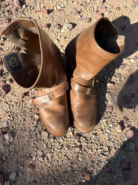 Photo by groverwear on April 5, 2023 of the John Lofgren Wabash Engineer Boots in Horween Natural Chromexcel.