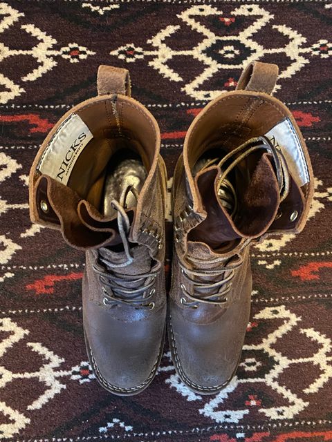 Photo by CJBennett411 on April 2, 2024 of the Nicks Unknown Model in Horween Brown Waxed Flesh.