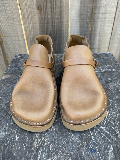 Photo by missouridenimdad on April 12, 2024 of the Oak Street Bootmakers Country Loafer in Horween Natural Chromexcel.