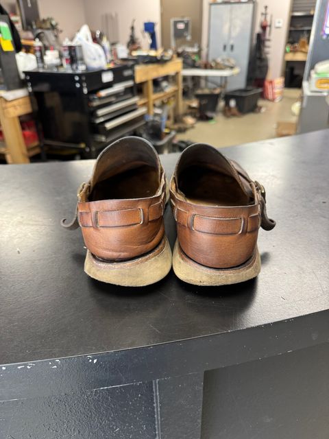 Photo by missouridenimdad on November 18, 2024 of the Oak Street Bootmakers Country Loafer in Horween Natural Chromexcel.