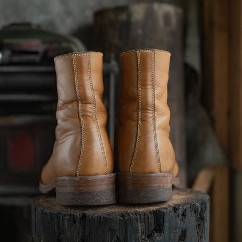Photo by mjig76 on December 2, 2024 of the Willie's Handmade Boots Monkey Boot in Horween Moc Latigo.