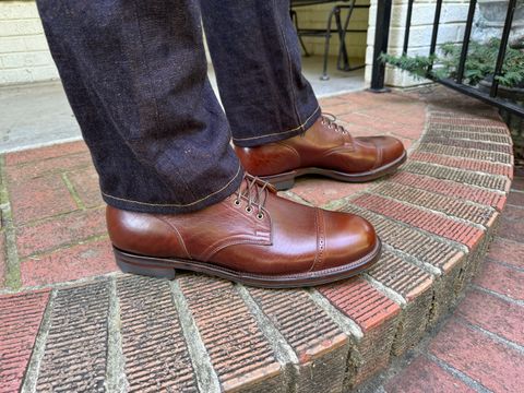 Photo by thatguy92 on October 1, 2023 of the Viberg Service Boot BCT in Shinki Cognac Teacore Horsebutt.