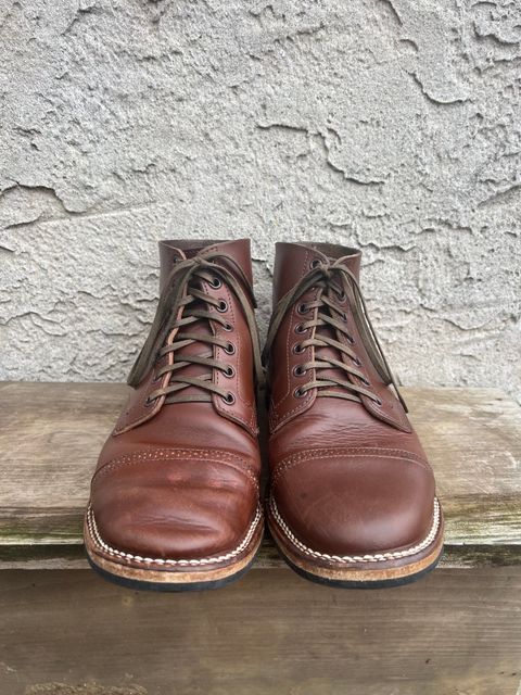 Photo by honestpanda on January 4, 2023 of the Viberg Boondocker BCT in Horween Pigment Brown Workshoe Butt.