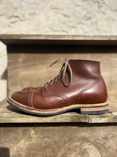 Photo by honestpanda on February 5, 2023 of the Viberg Boondocker BCT in Horween Pigment Brown Workshoe Butt.