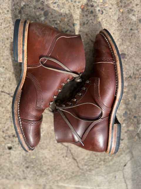 Photo by honestpanda on February 5, 2023 of the Viberg Boondocker BCT in Horween Pigment Brown Workshoe Butt.