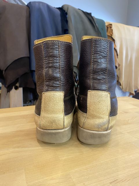Photo by patinathunderdome on January 3, 2022 of the Fish Creek Moccasin Hardsole Boot in Tandy Mahogany Anilux Cowhide.