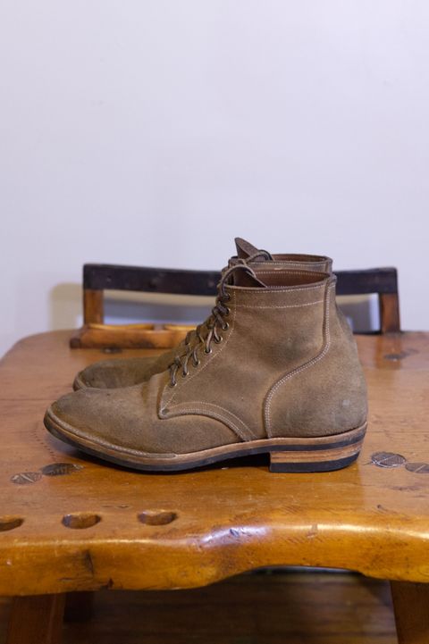 Photo by patinathunderdome on February 4, 2022 of the NF Bootmaker Milton Boot in Horween Marine Field Roughout.