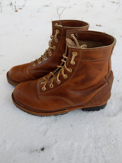 Photo by patinathunderdome on February 5, 2022 of the Self-Made in Horween Coppertone Chromexcel.
