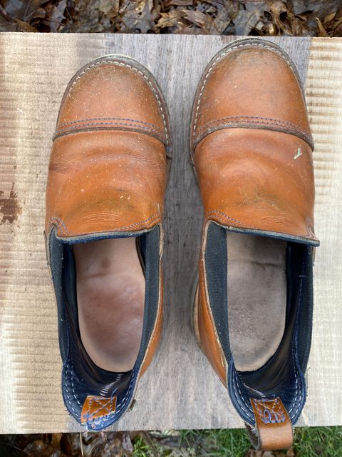 Photo by patinathunderdome on January 4, 2022 of the Wesco Romeo in Wickett & Craig Natural Skirting.