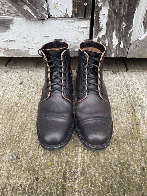 Photo by patinathunderdome on January 5, 2022 of the Viberg Service Boot in Maryam Black Horsebutt.