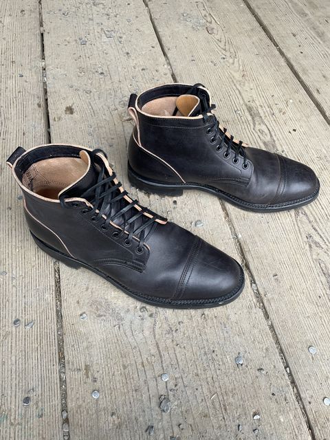 Photo by patinathunderdome on January 5, 2022 of the Viberg Service Boot in Maryam Black Horsebutt.