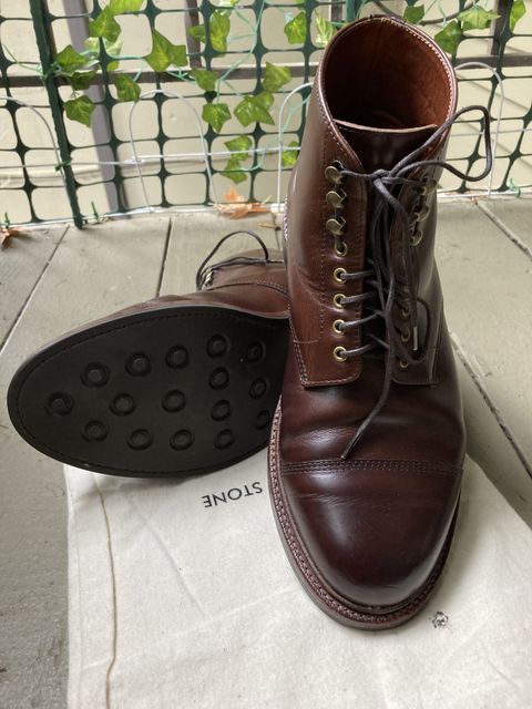 Photo by patinathunderdome on January 3, 2022 of the Grant Stone Cap Toe Boot in Horween Crimson Chromexcel.