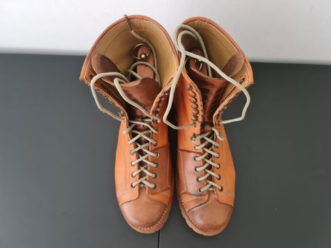 Photo by patinathunderdome on January 4, 2022 of the Bad Hat Brothers Monkey Boots in Horween Natural Essex.