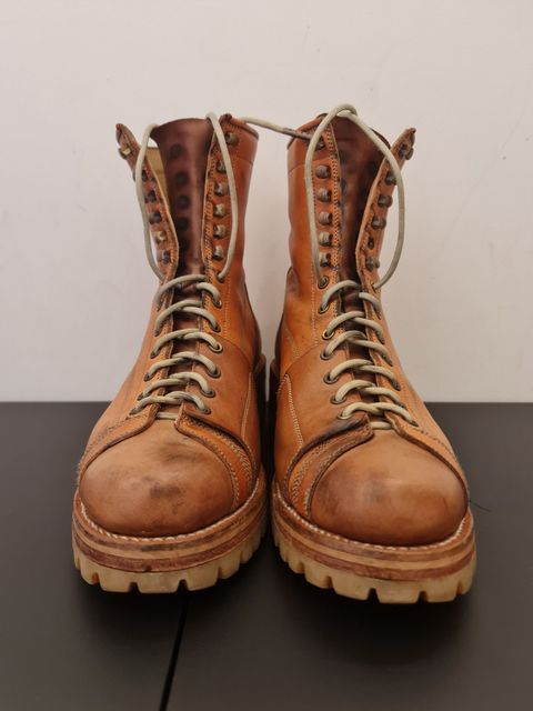 Photo by patinathunderdome on February 3, 2022 of the Bad Hat Brothers Monkey Boots in Horween Natural Essex.