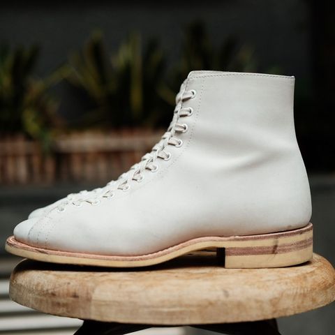 Photo by patinathunderdome on November 3, 2021 of the Dr. Sole Game Changer in Off-White Nubuck.