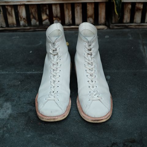 Photo by patinathunderdome on December 2, 2021 of the Dr. Sole Game Changer in Off-White Nubuck.