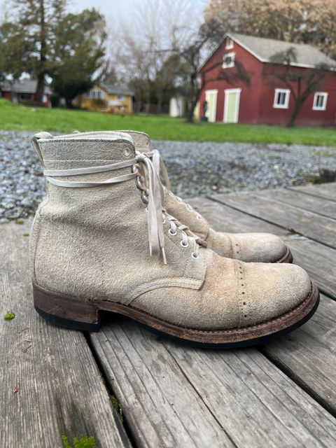 Photo by patinathunderdome on January 6, 2022 of the Clinch Lace Up Boots in Wickett & Craig White Latigo Roughout.