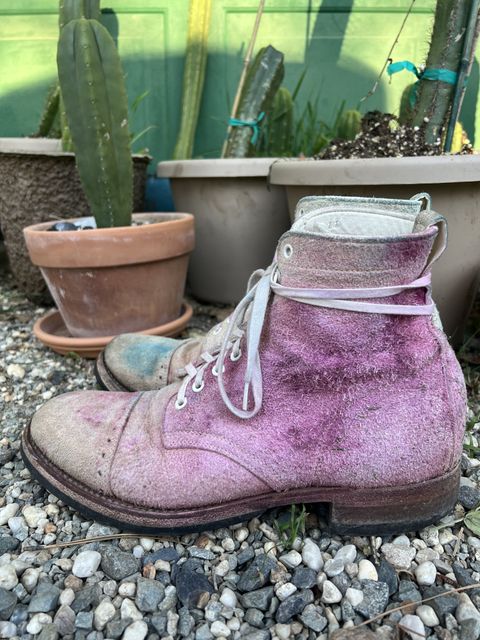 Photo by patinathunderdome on February 6, 2022 of the Clinch Lace Up Boots in Wickett & Craig White Latigo Roughout.