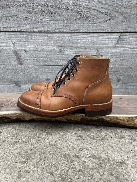 Photo by patinathunderdome on April 3, 2022 of the Onderhoud SVC03 Service Boot in Conceria Cloe Crust Shell Cordovan.