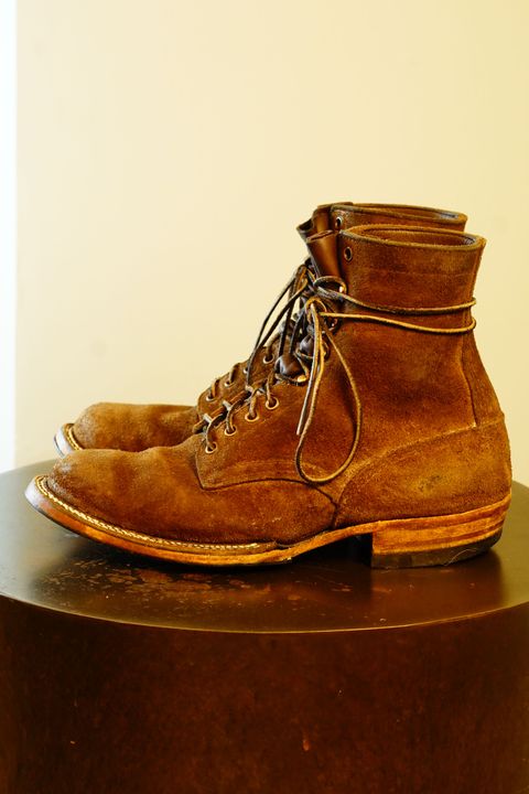 Photo by patinathunderdome on January 2, 2022 of the White's Smokejumper in Seidel Brown Roughout.