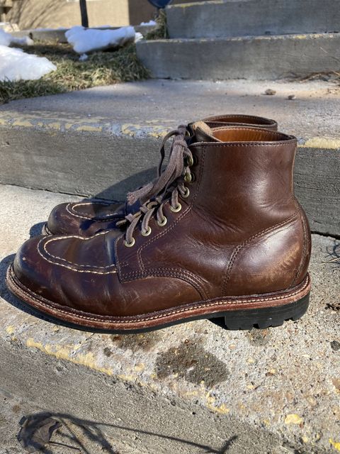 Photo by patinathunderdome on January 4, 2022 of the Grant Stone Brass Boot in Horween Crimson Chromexcel.