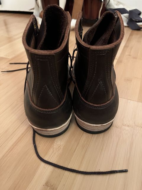 Photo by patinathunderdome on February 2, 2022 of the White's Bounty Hunter in Seidel Brown Oil Tan.