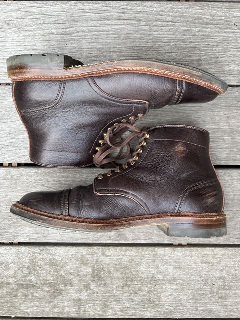 Photo by patinathunderdome on April 5, 2022 of the Alden x Stitchdown Stitchup 2.0 in Horween Arabica Lux Calfskin.