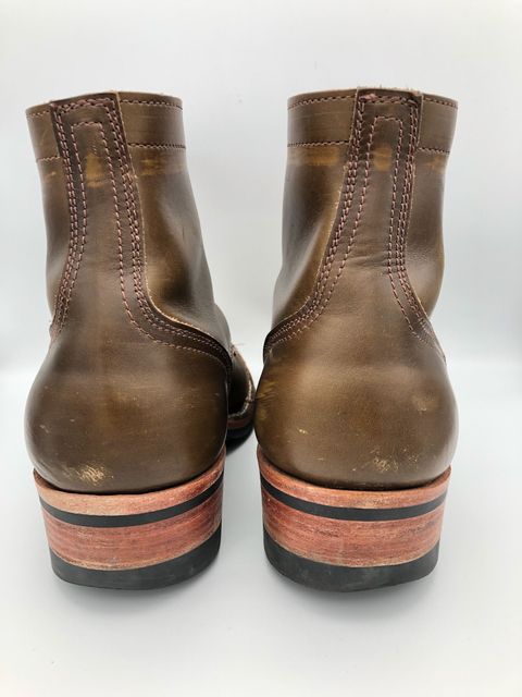 Photo by patinathunderdome on November 4, 2021 of the Nicks Charley in Horween Olive Chromepak.