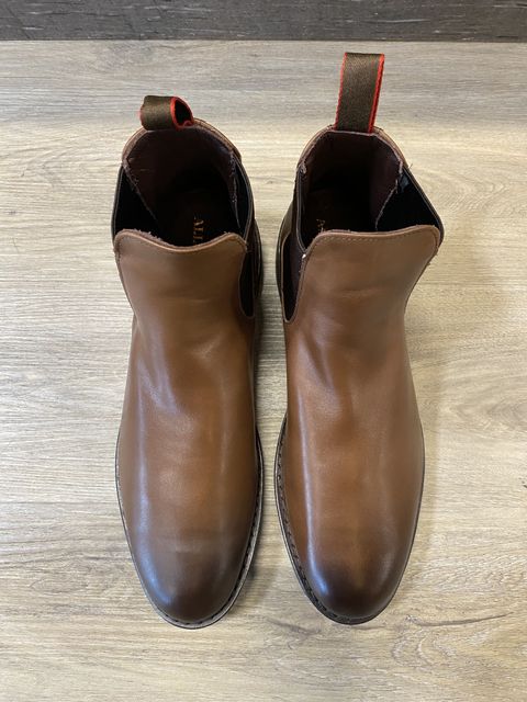 Photo by patinathunderdome on October 4, 2021 of the Allen Edmonds Nomad Chelsea in Coffee Calfskin.