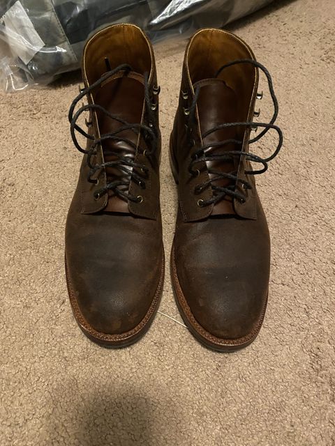 Photo by patinathunderdome on November 3, 2021 of the Grant Stone Edward Boot in C.F. Stead Tobacco Waxy Commander Suede.