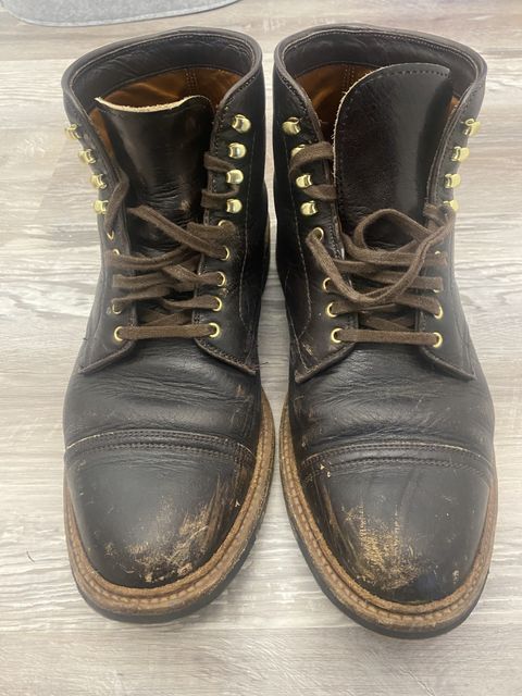 Photo by patinathunderdome on January 6, 2022 of the Alden x Stitchdown Stitchup 2.0 in Horween Arabica Lux Calfskin.