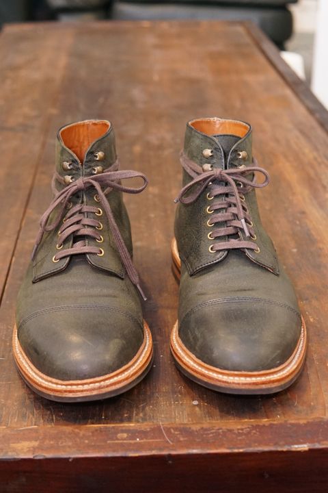 Photo by patinathunderdome on November 6, 2021 of the Grant Stone Cap Toe Boot in C.F. Stead Forest Kudu.