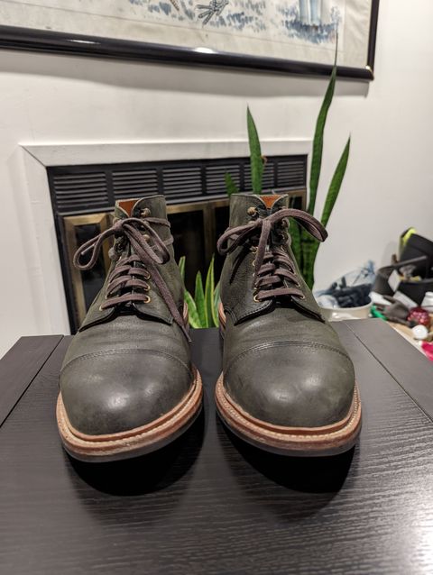 Photo by patinathunderdome on December 6, 2021 of the Grant Stone Cap Toe Boot in C.F. Stead Forest Kudu.